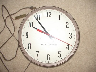 Antique school clock seth thomas wall red rye electric retro analog 13  dial dec