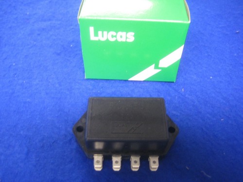 LUCAS 4 FUSE BOX AND LID MGB MGB GT MIDGET **F2A - Picture 4 of 5