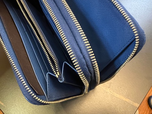 Authentic PRADA Saffiano Portafoglio Lampo Blue Double Zip Wallet - Picture 12 of 24
