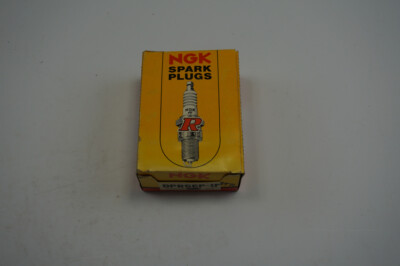 NGK V POWER BPR5EP-11 SPARK PLUGS PACK OF 10  #3971 NOS