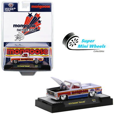 M2 Machines 1:64 - 1979 Chevrolet Silverado Mongoose Factory
