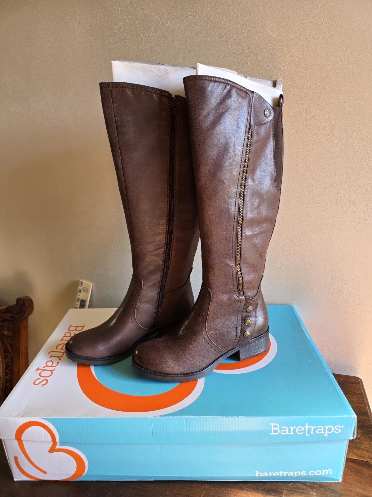 Women's Baretraps Knee High Boots Oria Dark Brown 7M Zipper Round Toe Pre-owned