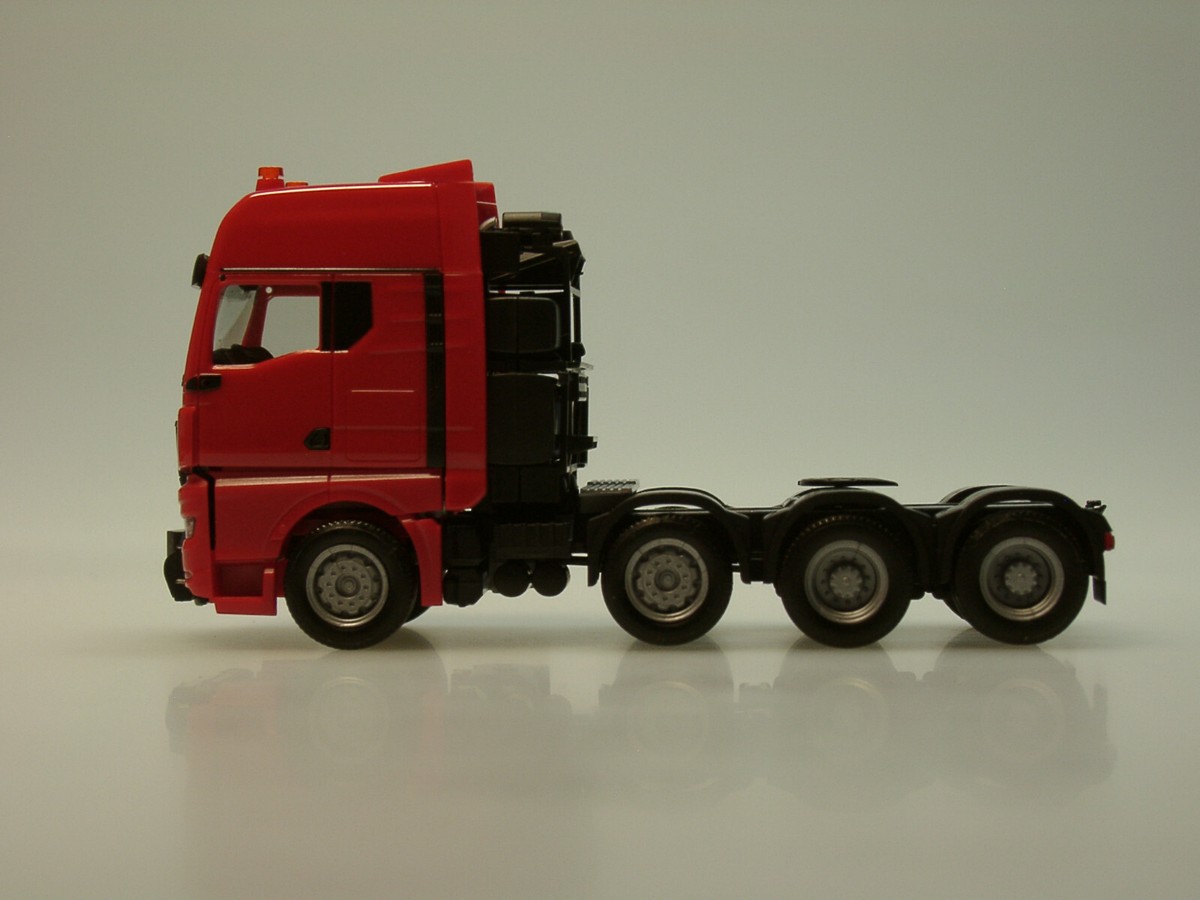 Herpa Media Markt トレーラー 1/87 Herpa box trailer 2-axle red 
