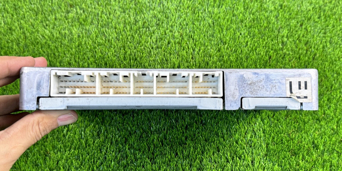 Toyota Noah 2001-2004 Engine Computer 1AZ FSE 89666-28140 Ecu Oem