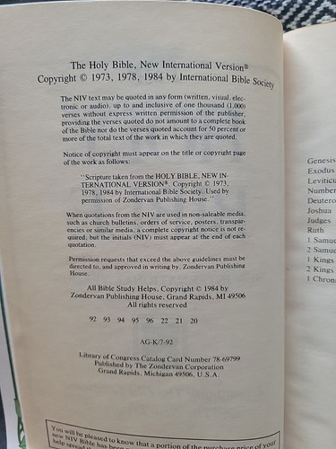 Holy Bible New International Version Zondervan Blue 1984 - Picture 4 of 8