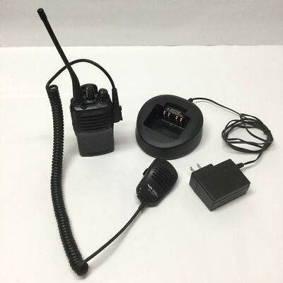 Vertex VX-451-G6-5 Handheld 2-Way Radio 403-470MHz, 32-Channel *Missing Buttons*