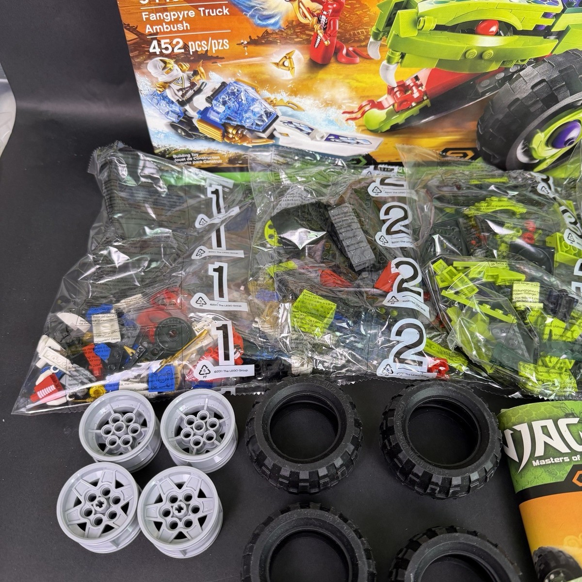 LEGO NINJAGO Fangpyre Truck Ambush 9445 NEW SEALED BAGS OPEN BOX