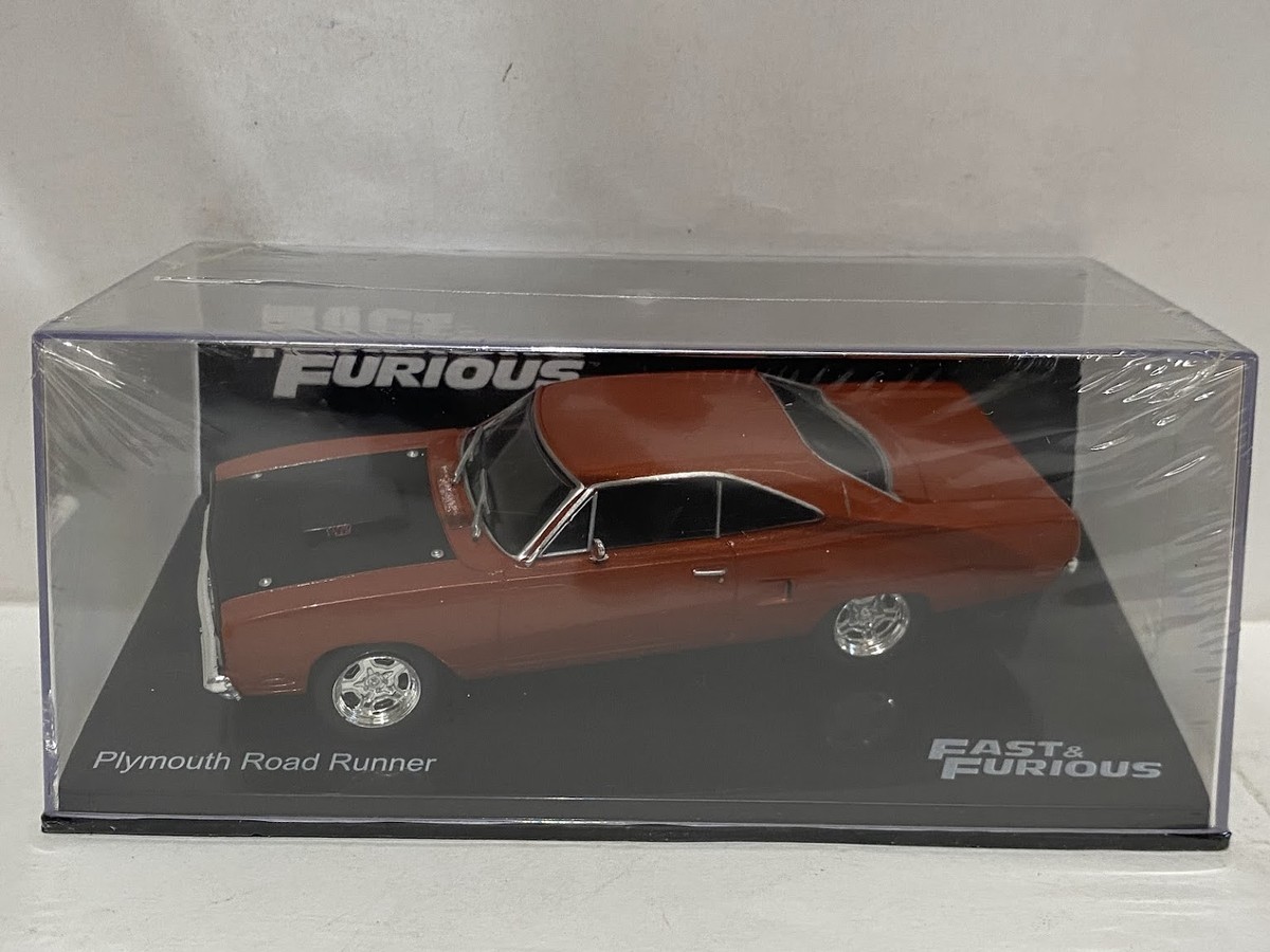 【希少】FAST&FURIOUS PLYMOUTH ROAD RUNNER Amazon.com: Hot Wheels '70 Plymouth Road Runner, [Gray] Fast