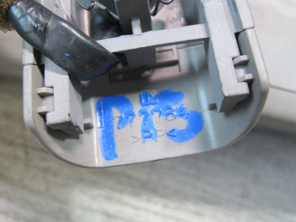 02-05 LEXUS JCE10L IS300 AUTO DIMM INTERIOR REAR VIEW MIRROR W COMPASS OEM - Image 2 of 4