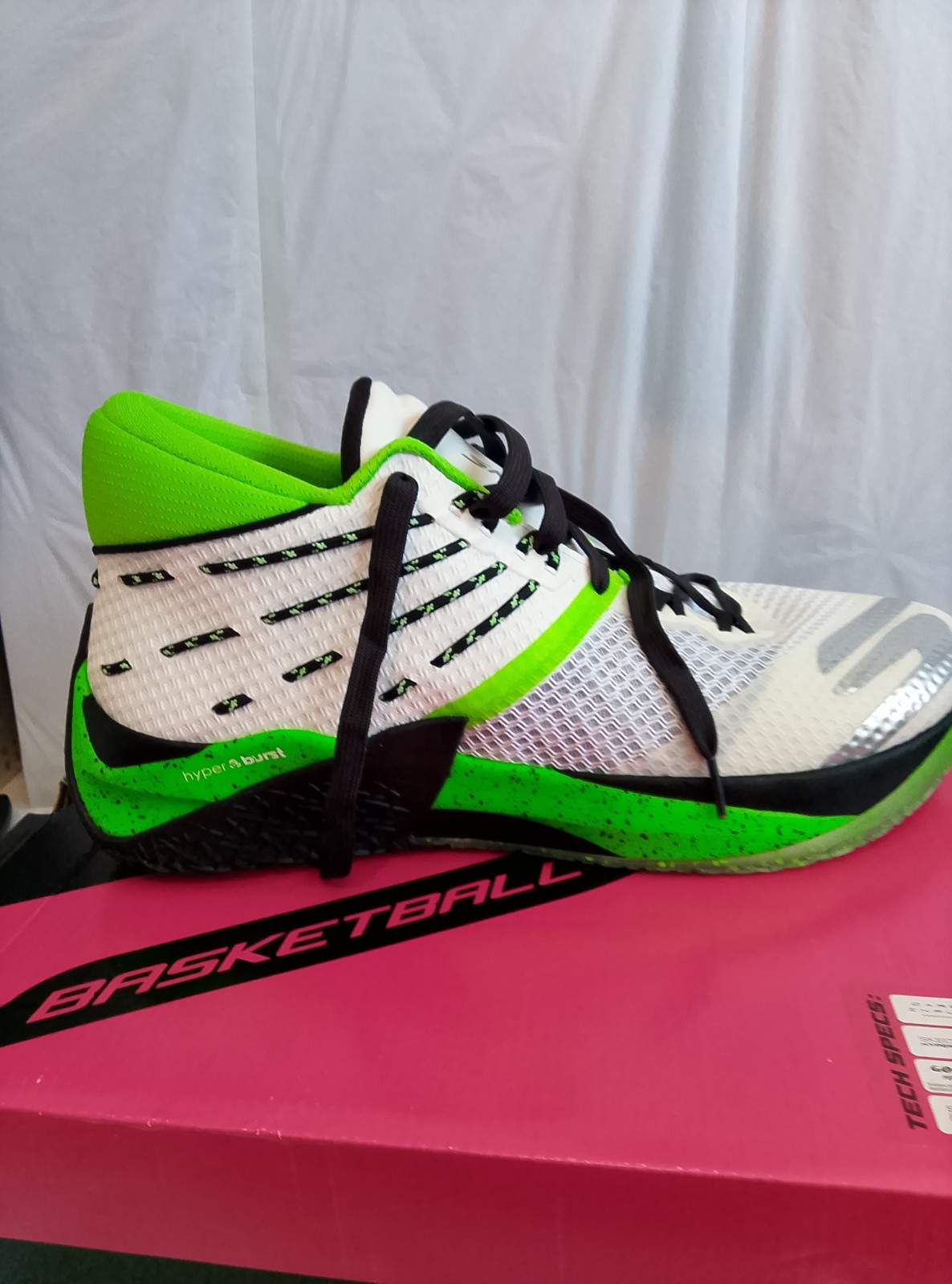 Genuine NEW Skechers Reign SN44 Basketball Trainers UK 14 White/Green RRP £185 image 10