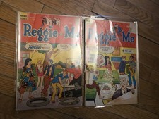 Reggie and Me #33 + 49 Archie Pub 1971 in ''The Salesmen'' Low Grade Reader Lot