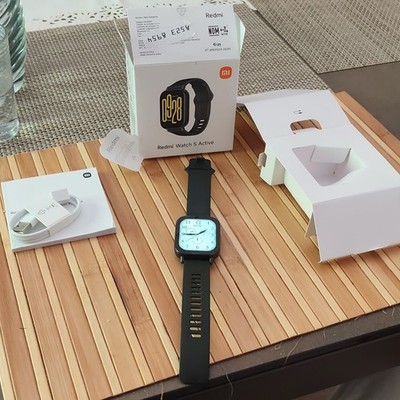 Xiaomi Redmi Watch 5 Active Smartwatch 44 mm Touchscreen HyperOS schwarz Silikon