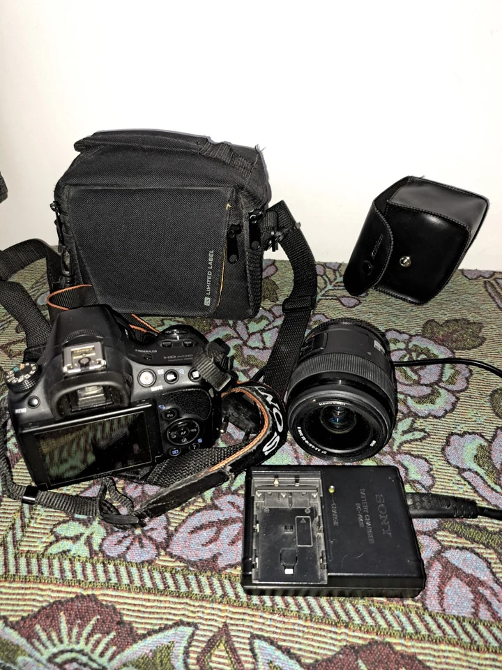 Sony Alpha 58, photo 3 of 5