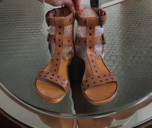 Barbara Barbieri Damen-Ledersandalen Gladiator Nieten Knöchelriemen 7,5 Italien - Bild 13 von 13