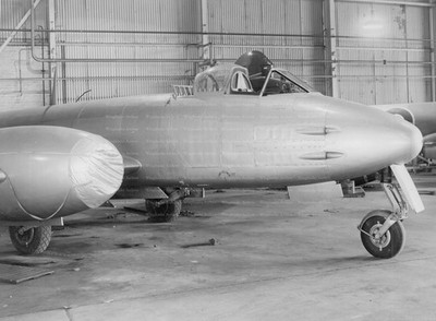 GLOSTER METEOR - aviation photo