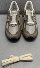 New Balance Mens us 8.5 990v6 Made in USA Driftwood Timberwolf Sneaker