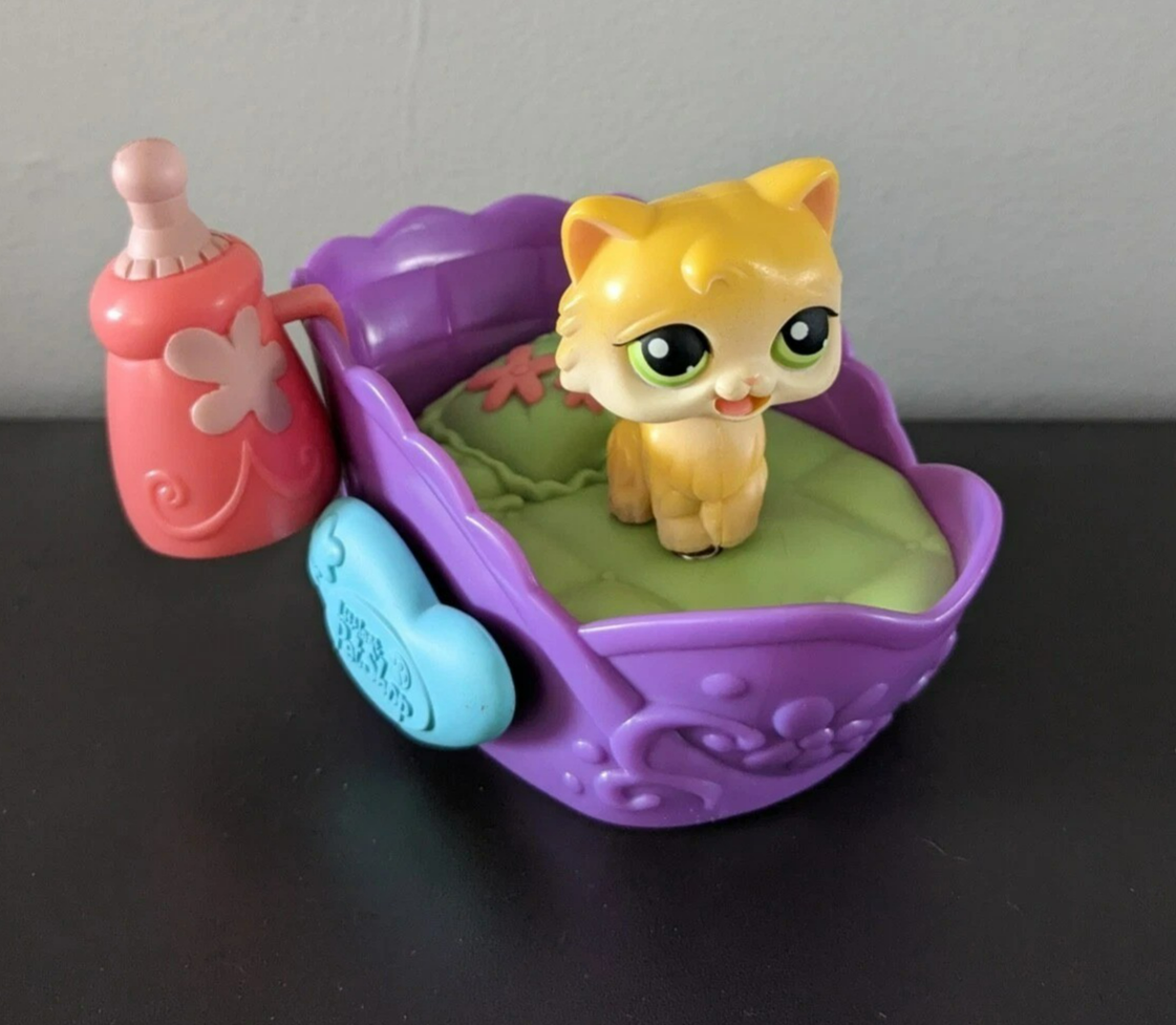 LPS Littlest Pet Shop Rare 2005 First Gen Magnetic Magic Motion