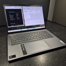 Lenovo Yoga Slim 7 14IMH9 Intel Core Ultra 5 125h, 16GB DDR5 RAM, 256GB SSD