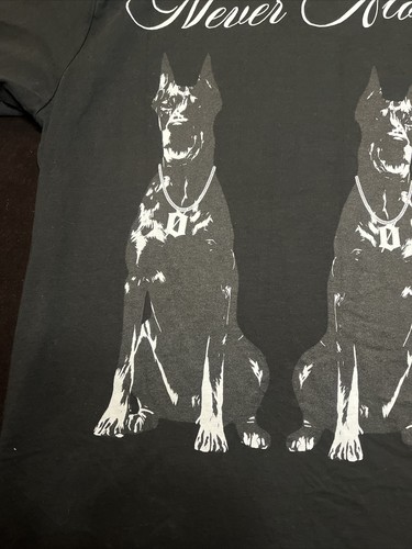 Live Look Loud Designer Black T Shirt Never Alone Doberman Loud Men’s Size M EUC - Picture 3 of 15