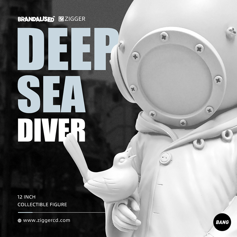 【未開封】 BANKSY DEEP SEA DIVER WHITE Ver. Banksy Deep Sea Diver Girl Resin Figurine: Graffiti Street