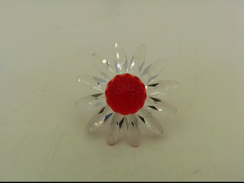 SWAROVSKI CRYSTAL SCS RENEWAL GIFTS RED MAGUERITE FLOWER, MADE IN AUSTRIA, NIB - Picture 4 of 9