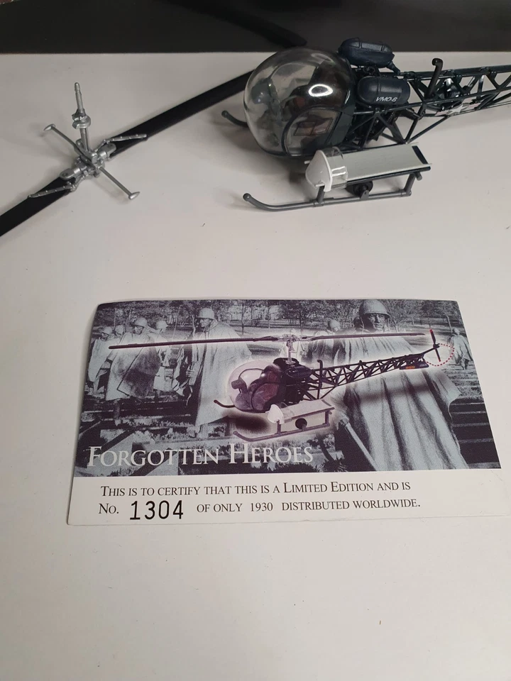 Вертолет Corgi Forgotten Heroes Bell HTL-4 (H-13) Buno 128630 VMO-6 US51906 - Изображение 4 из 4