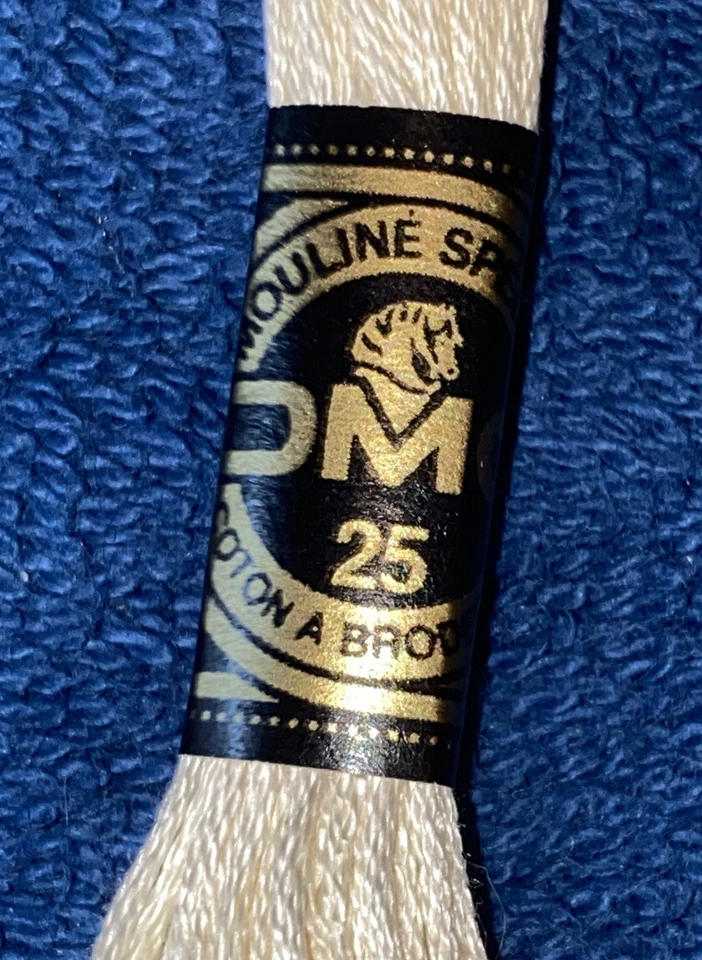 Vtg DMC 25 Embroidery Floss Made In France ECRU - Image 3 of 4