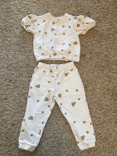4 Trajes/Pijamas Jessica Simpson Niñas Pequeñas 2 Piezas Talla 2T 24 Meses - Imagen 8 de 10