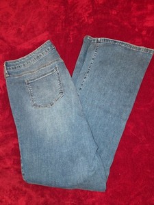 Pre-Owned TORRID TRIO FIT SLIM BOOT JEANS 20T