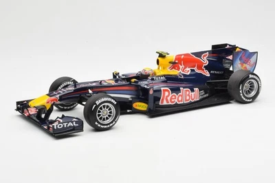 F1 Red Bull Racing RB6 #6 M. Webber 2010 1:18 Minichamps | 110100006 - Photo 1/4