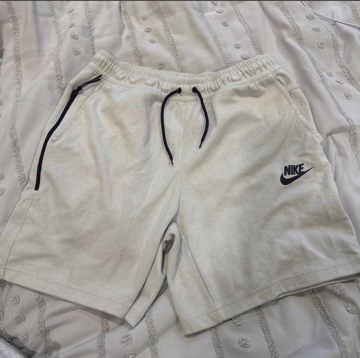 Nike tech Large white