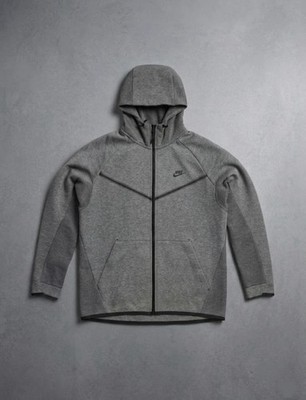Nike Tech Fleece Jacke Grau Kapuzenpullover Gr. L   Sehr gut