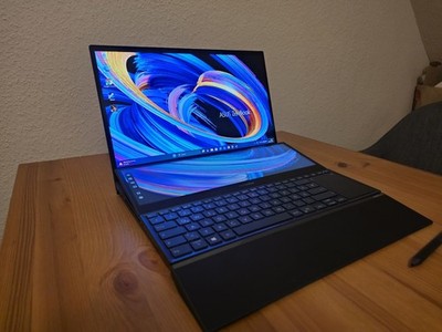 Asus Zenbook Duo Intel Core I7 RTX 3070 32GB RAM 1TB SSD 4k OLED Touch Screen