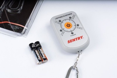 Lightning Strike Detector In Distance Up to 64Km 40Mile & Storm Direction Meter