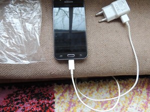 samsung galaxy J5 Handy gebraucht von 2016