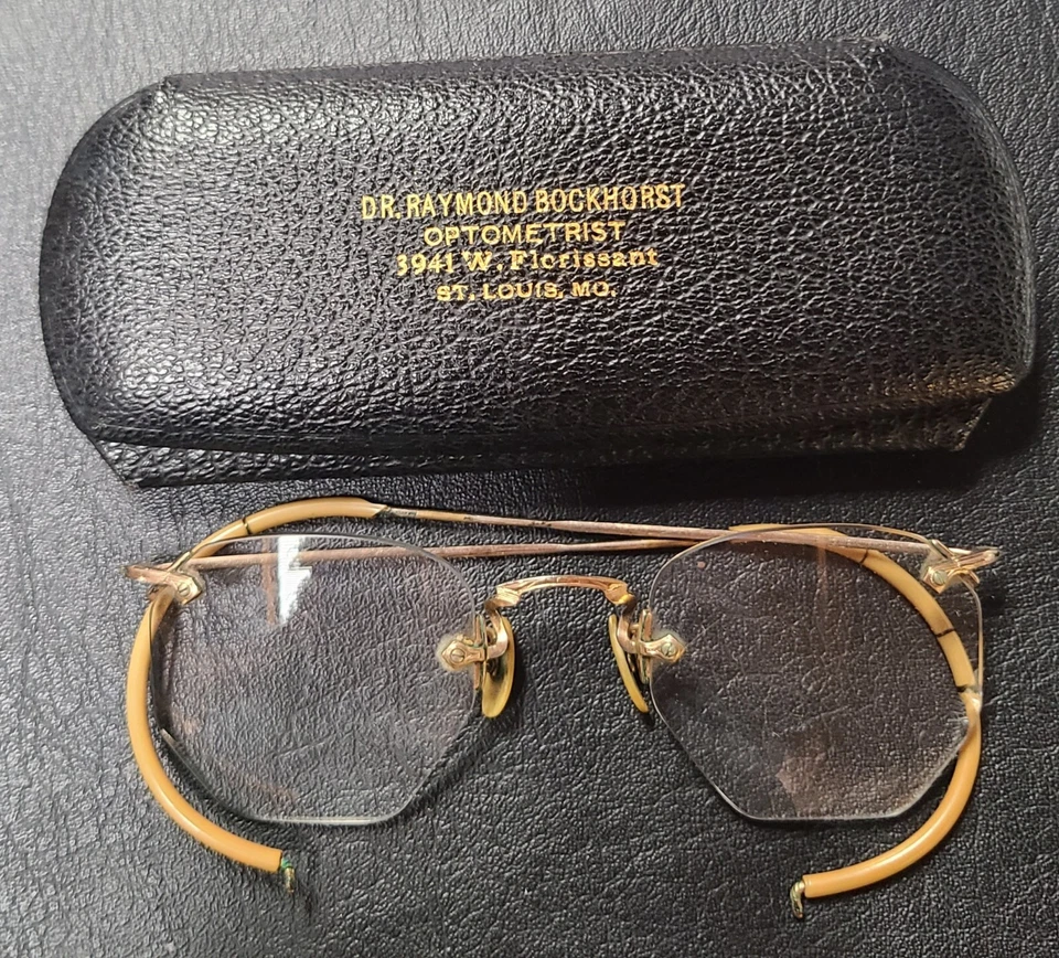 Gafas octogonales vintage con estuche original Foto 2 de 4