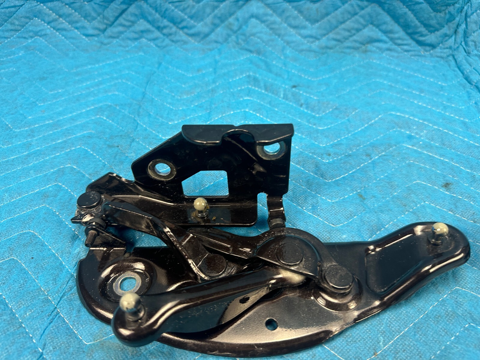 Bentley Continental Flying Spur Hood Hinges RH & LH Pair 29k 2006-2012 OEM