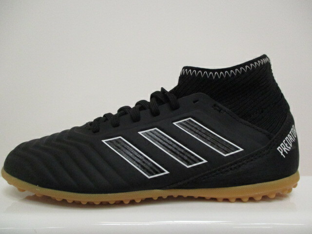 adidas predator 18.3 astro turf