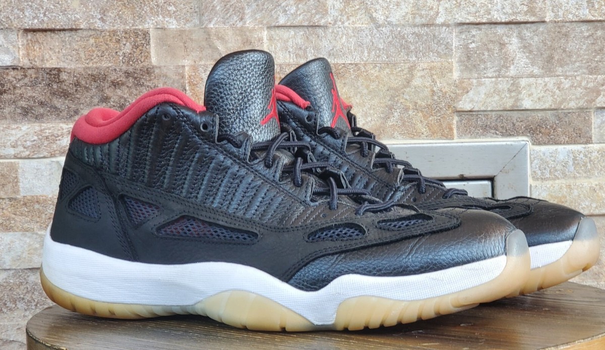 2021 jordan 11 low