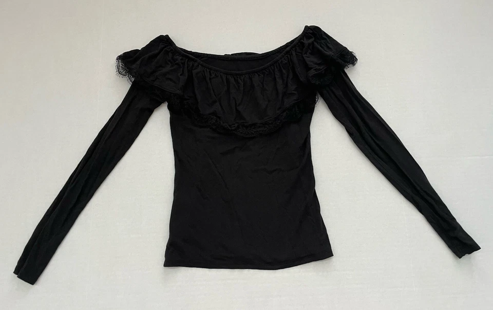 Top Hollister manga larga con volantes extra pequeño negro para mujer 336278160 904190744 Foto 3 de 3