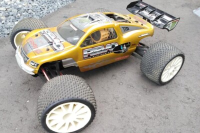 Traxxas Revo 3.3 Many Modifications Rare Bargain Free Traxxas Revo 3.3 Many Modifications Rare Bargain Free
