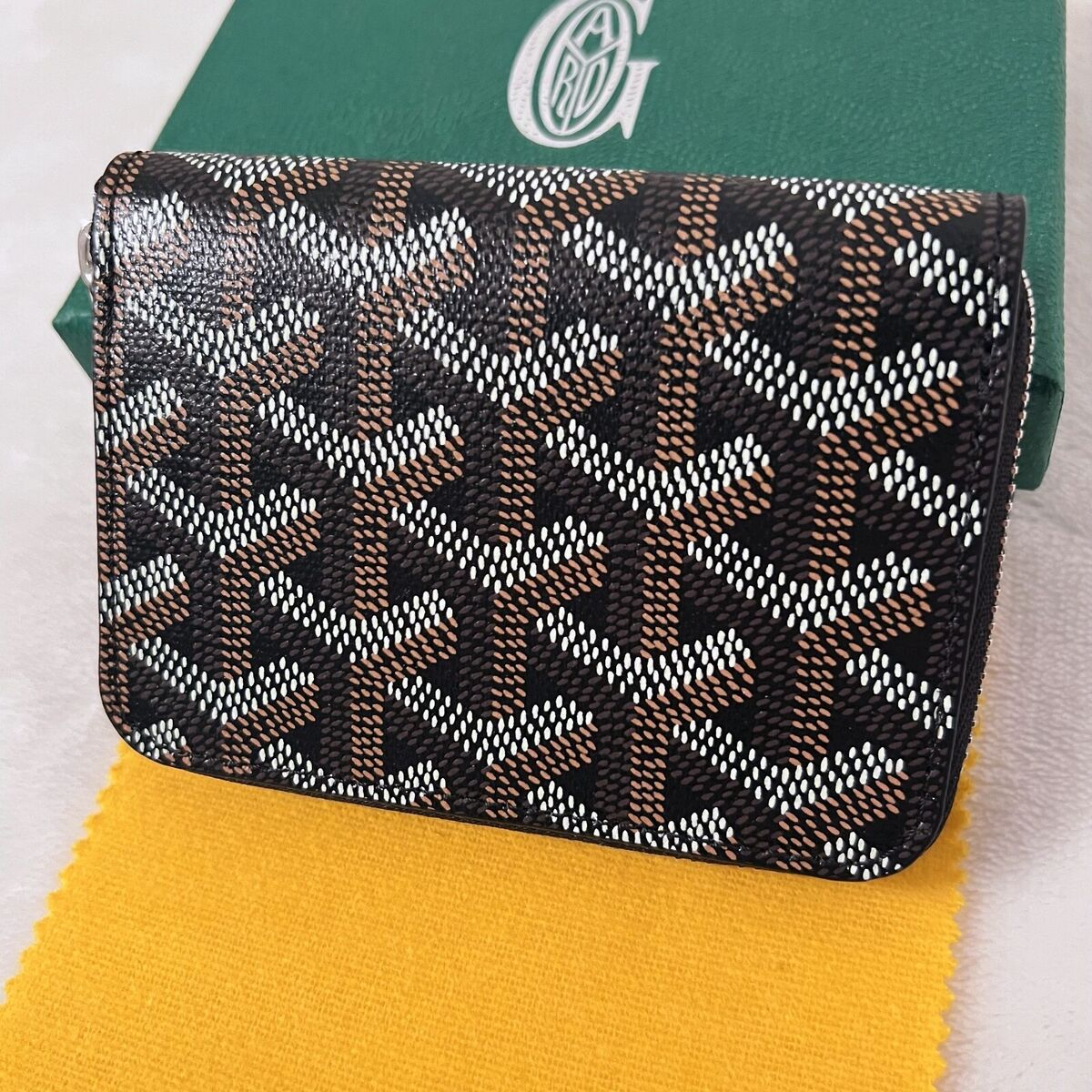 Goyard Matignon Mini Wallet Zip Black Pouch Clutch Small Goyard Matignon Mini Wallet Zip Black Pouch Clutch Small