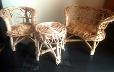 VINTAGE MOBILI PER BARBIE O BAMBOLA ANNI '70 IN VIMINI SALOTTO DOLLS HOUSE
