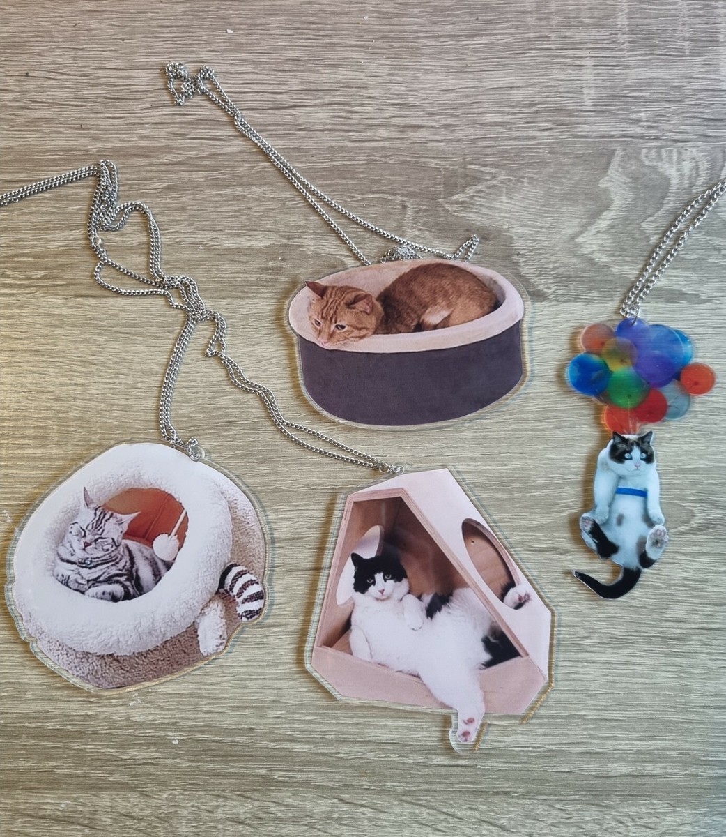 2D Flat Cat Car Mirror Charm - Acrylic Hanging Ornament For Rearview Mirror | Grey Cat Design