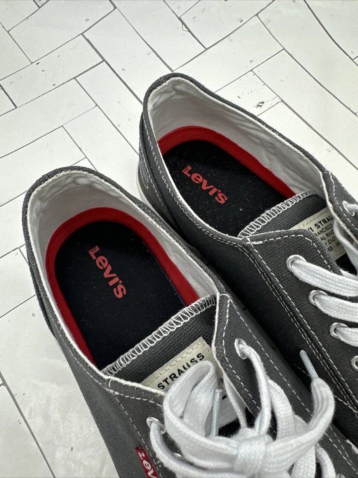 Zapatillas Levis para mujer, lona/puntera de goma, talla 10 para mujer Foto 3 de 4