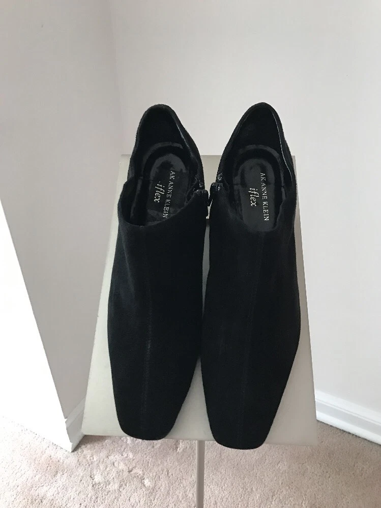 AK Anne Klein Iflex Black Leather Suede Ankle Boots Booties Size 10 M