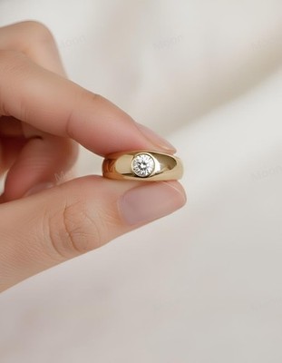 Unique Round Cut Moissanite Engagement Ring Flush Setting Wedding Ring Gifts Her