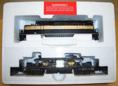 Proto 2000 HO Monon EMD BL2 Diesel Locomotive #36, Excellent In Box 8687