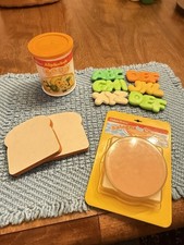 Vintage FISHER PRICE Fun with Food Alphabet Soup Sandwich 2130 NICE 1987