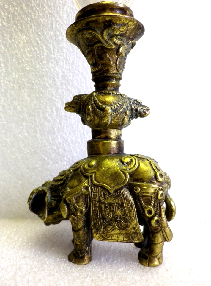 Ancien SOLIFLORE éléphant en bronze ,pique fleurs ,vase - Photo 4/4